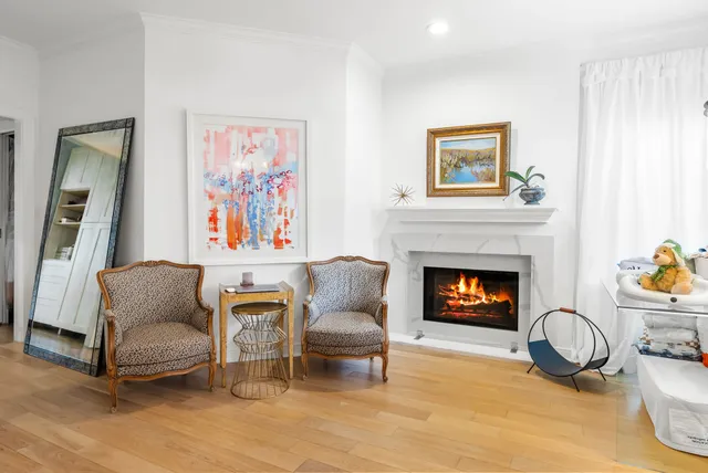 $1,204,000 | 1937 Rue De St Tropez, Unit 10, Austin, TX 78746