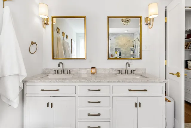 $1,254,000 | 1937 Rue De St Tropez, Unit 10, Austin, TX 78746