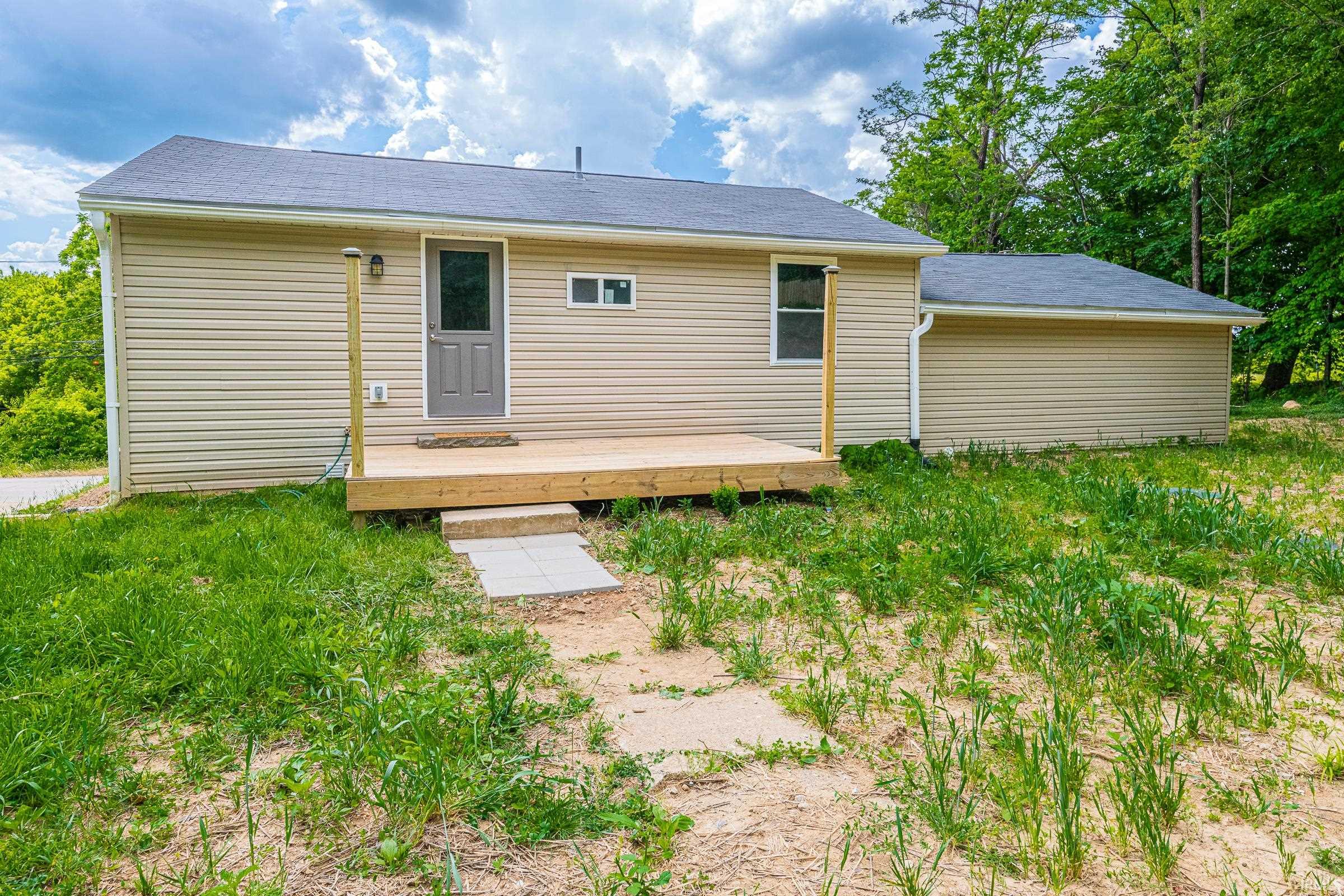 670 North Hartstrait Road Bloomington, IN 47404 - Photo 22 of 25