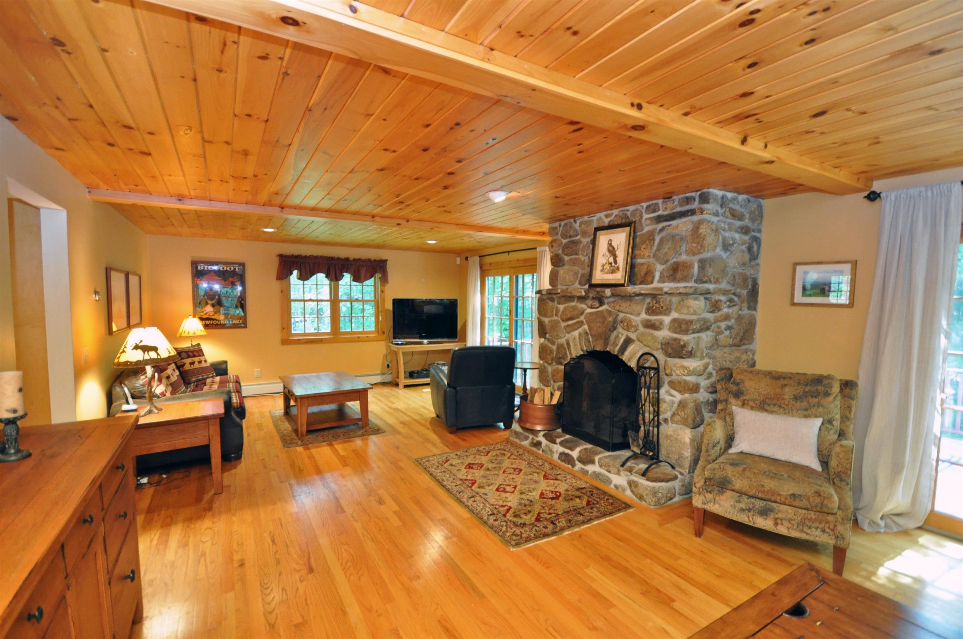 9 Evans Road Hebron, NH 03241 - Photo 7 of 40