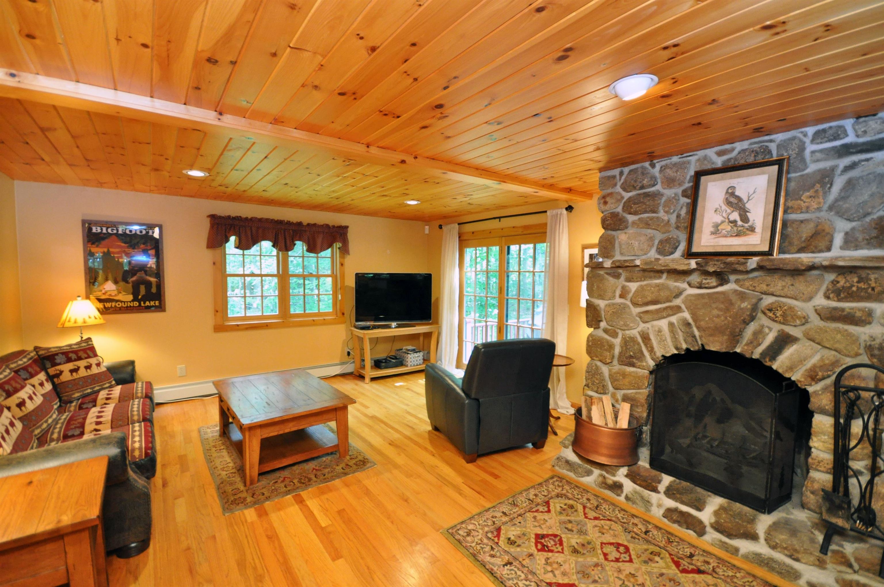 9 Evans Road Hebron, NH 03241 - Photo 8 of 40