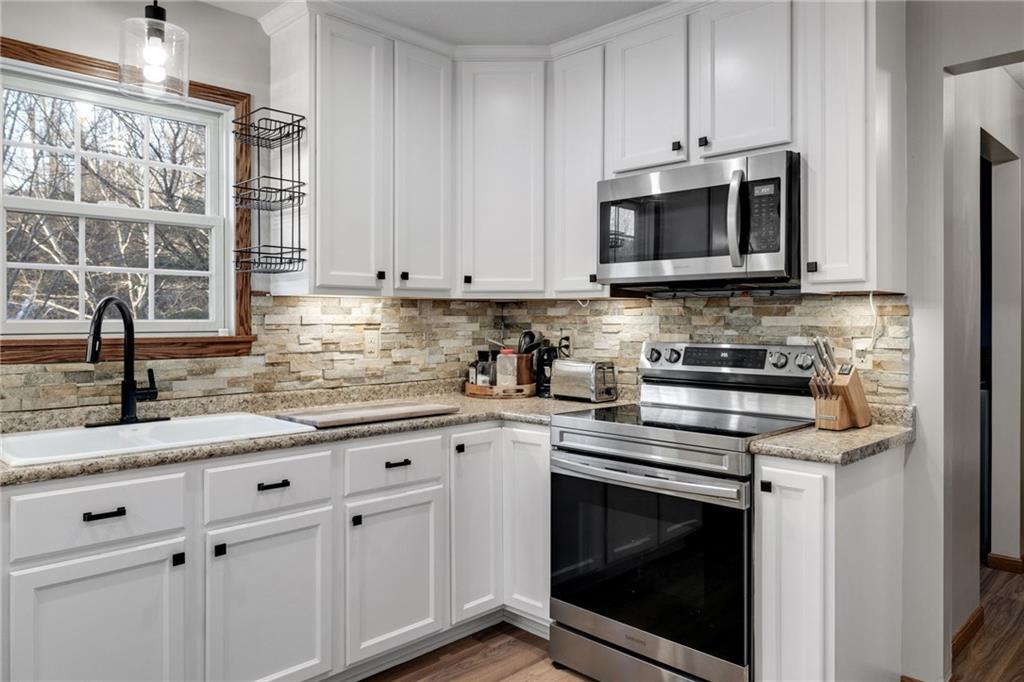 642 Portersville Road Ellwood City, PA 16117 - Photo 14 of 44