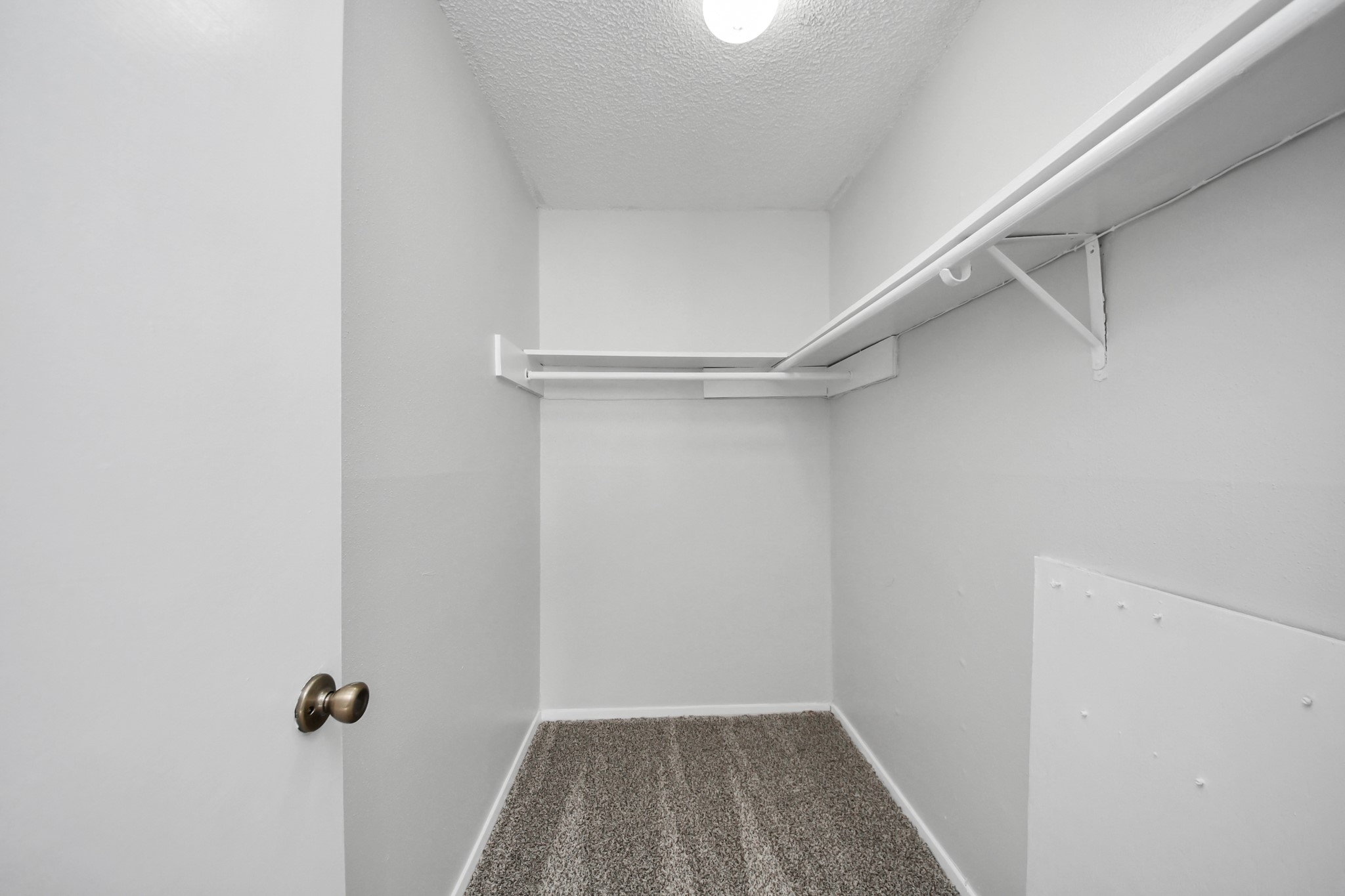 3750 Tanglewilde Street, Unit A7 Houston, TX 77063 - Photo 20 of 36 a view of small space
