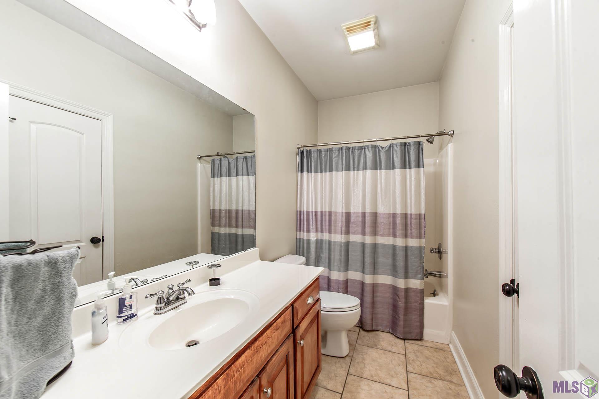 2204 Parish Road Thibodaux, LA 70301 - Photo 10 of 12 Gallery Image 10