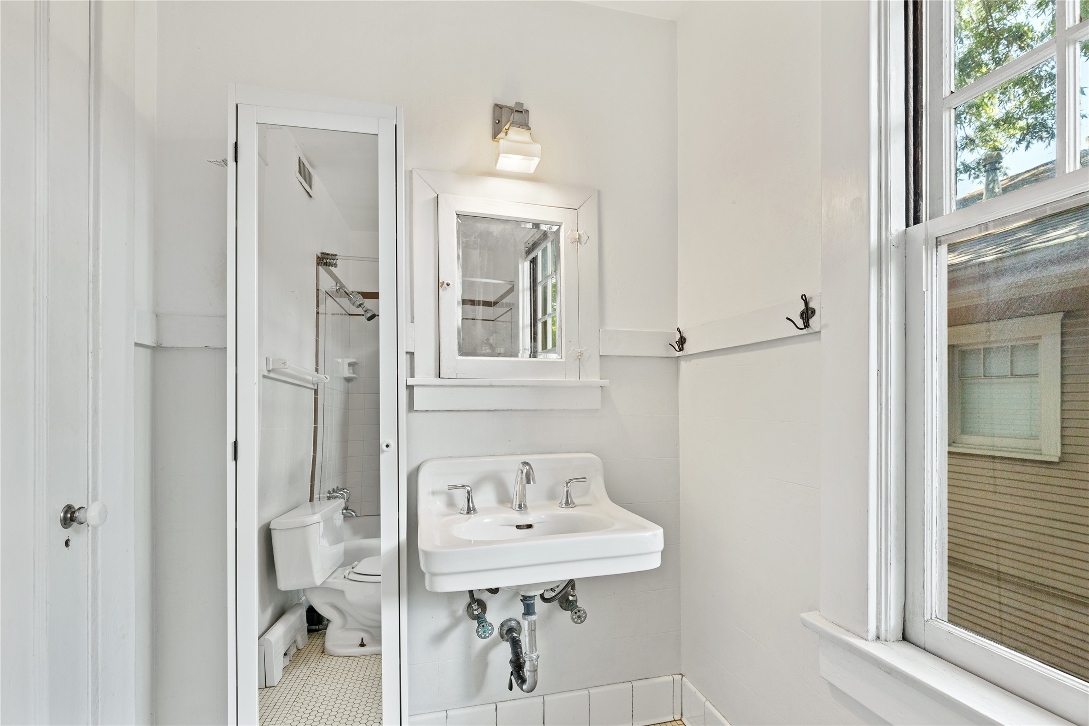 806 Winbern Street, Unit 1 Houston, TX 77002 - Photo 13 of 18