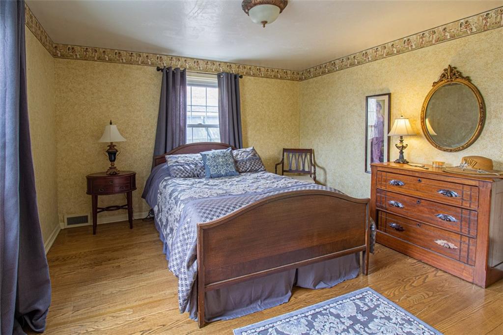 404 Morrison Drive Pittsburgh, PA 15216 - Photo 18 of 25