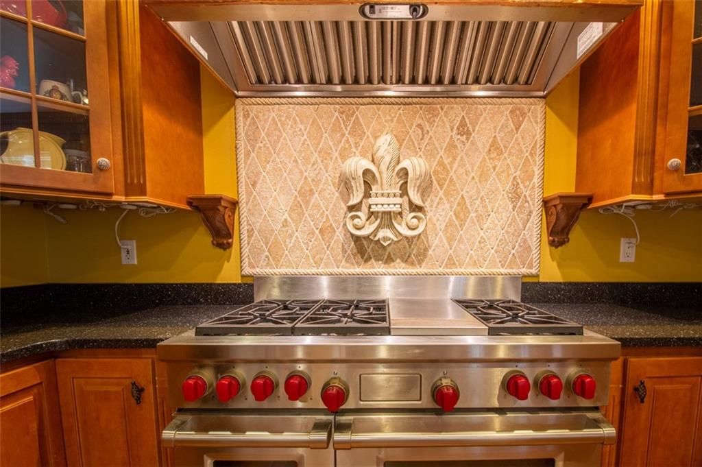 404 Morrison Drive Pittsburgh, PA 15216 - Photo 8 of 25