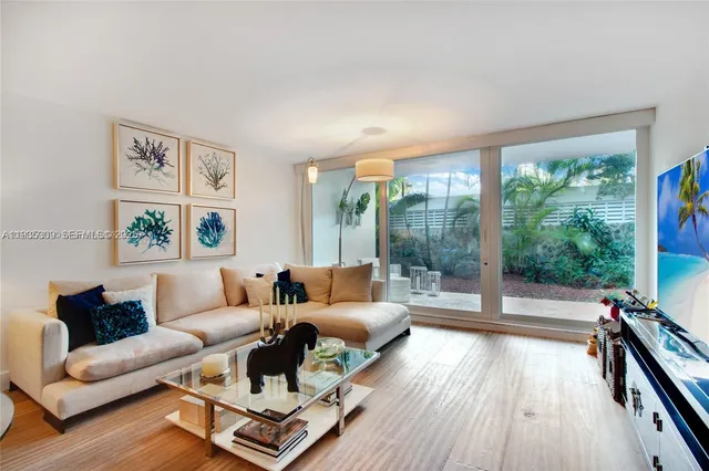 $5,900 | 155 Ocean Ln Drive, Unit 104, Key Biscayne, FL 33149