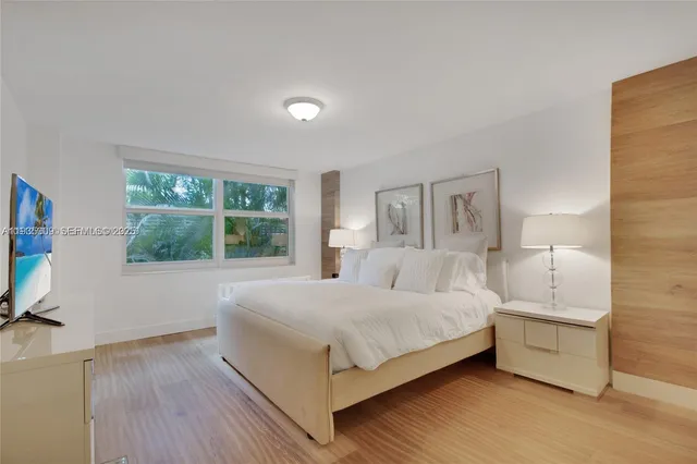 $5,900 | 155 Ocean Ln Drive, Unit 104, Key Biscayne, FL 33149