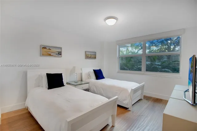 $5,900 | 155 Ocean Ln Drive, Unit 104, Key Biscayne, FL 33149