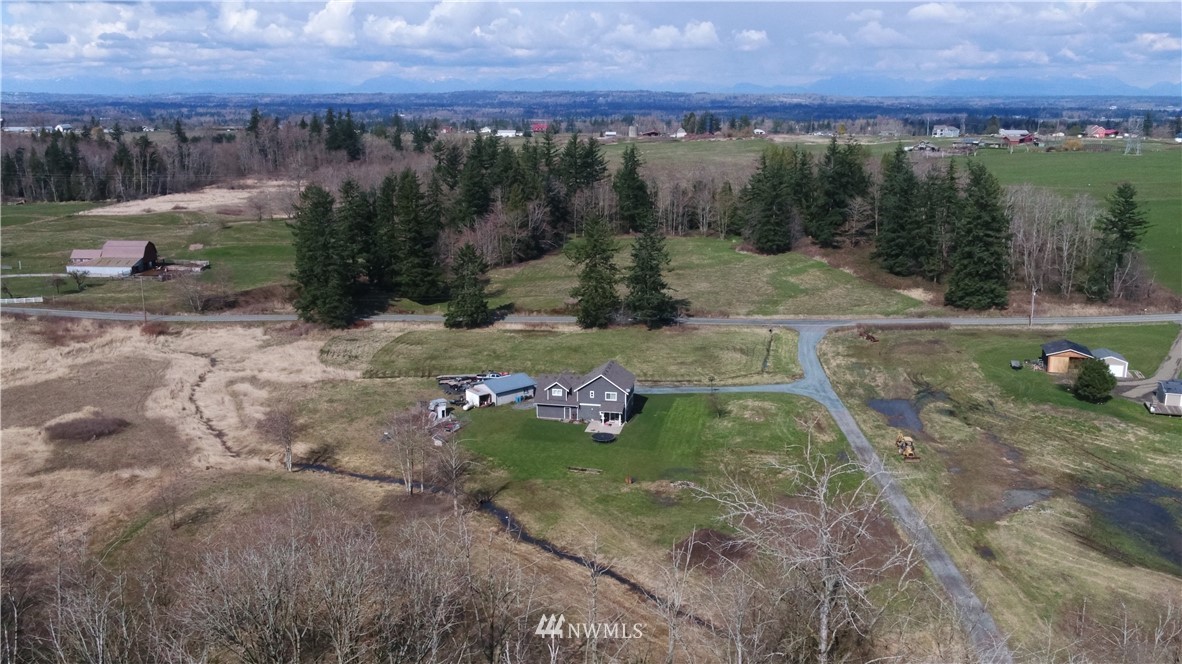 3223 Brown Road Ferndale, WA 98248 - Photo 34 of 40 a view of a backyard with green space