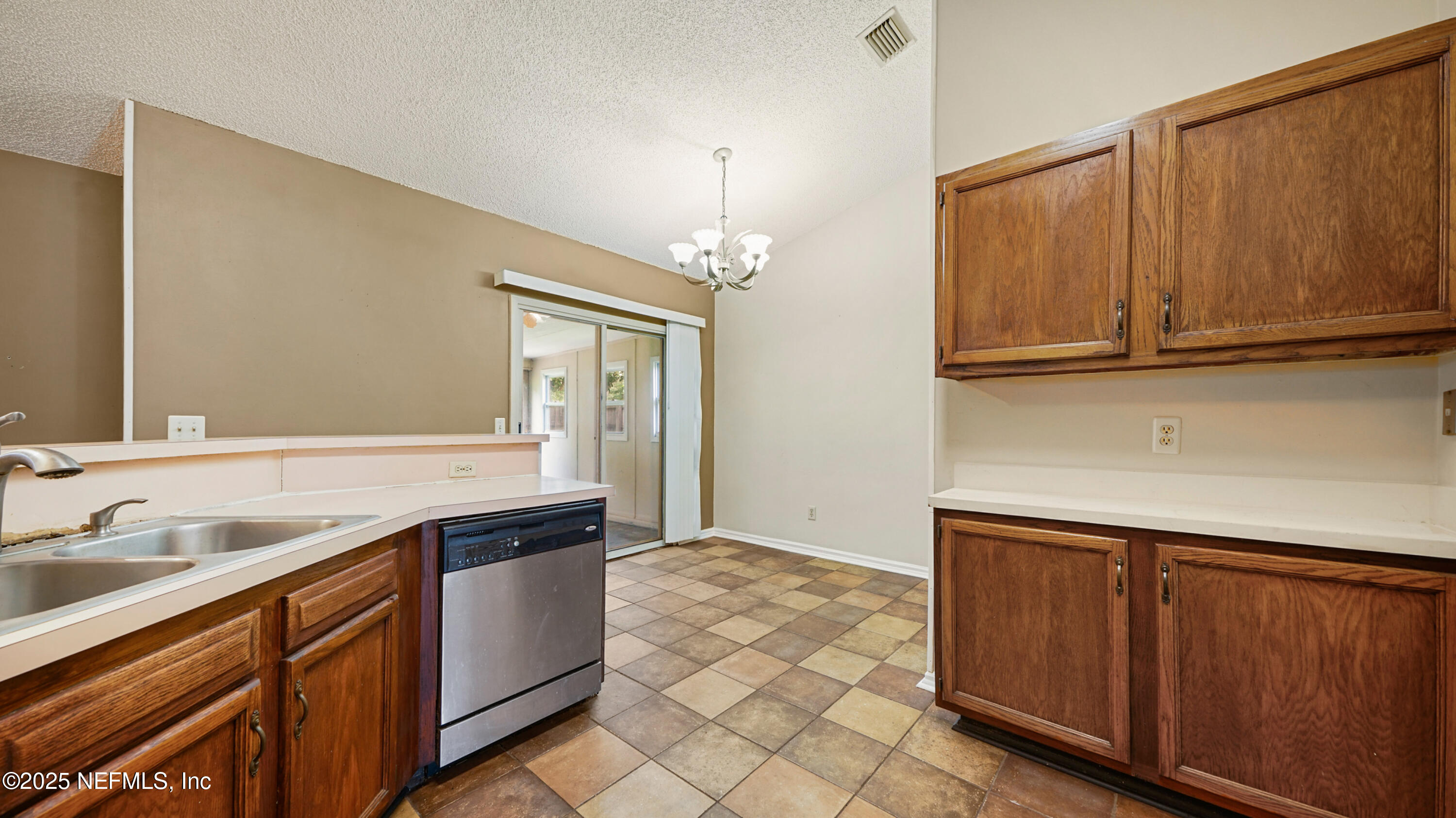 13202 Joeandy Road North Jacksonville, FL 32225 - Photo 7 of 24 13202 Joeandy Rd N-7