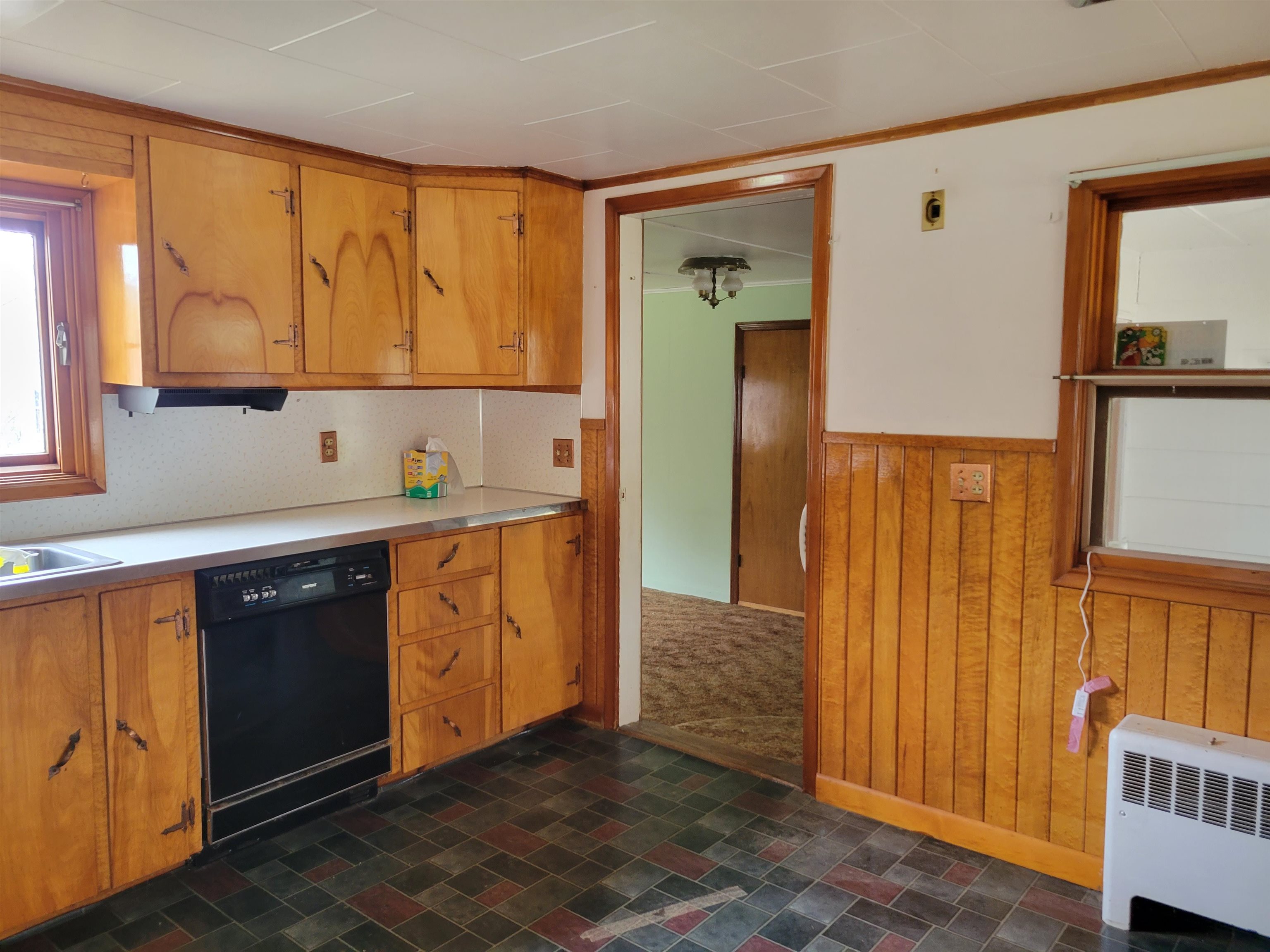 759 Delorm Road Leicester, VT 05733 - Photo 5 of 20 Gallery Image 5