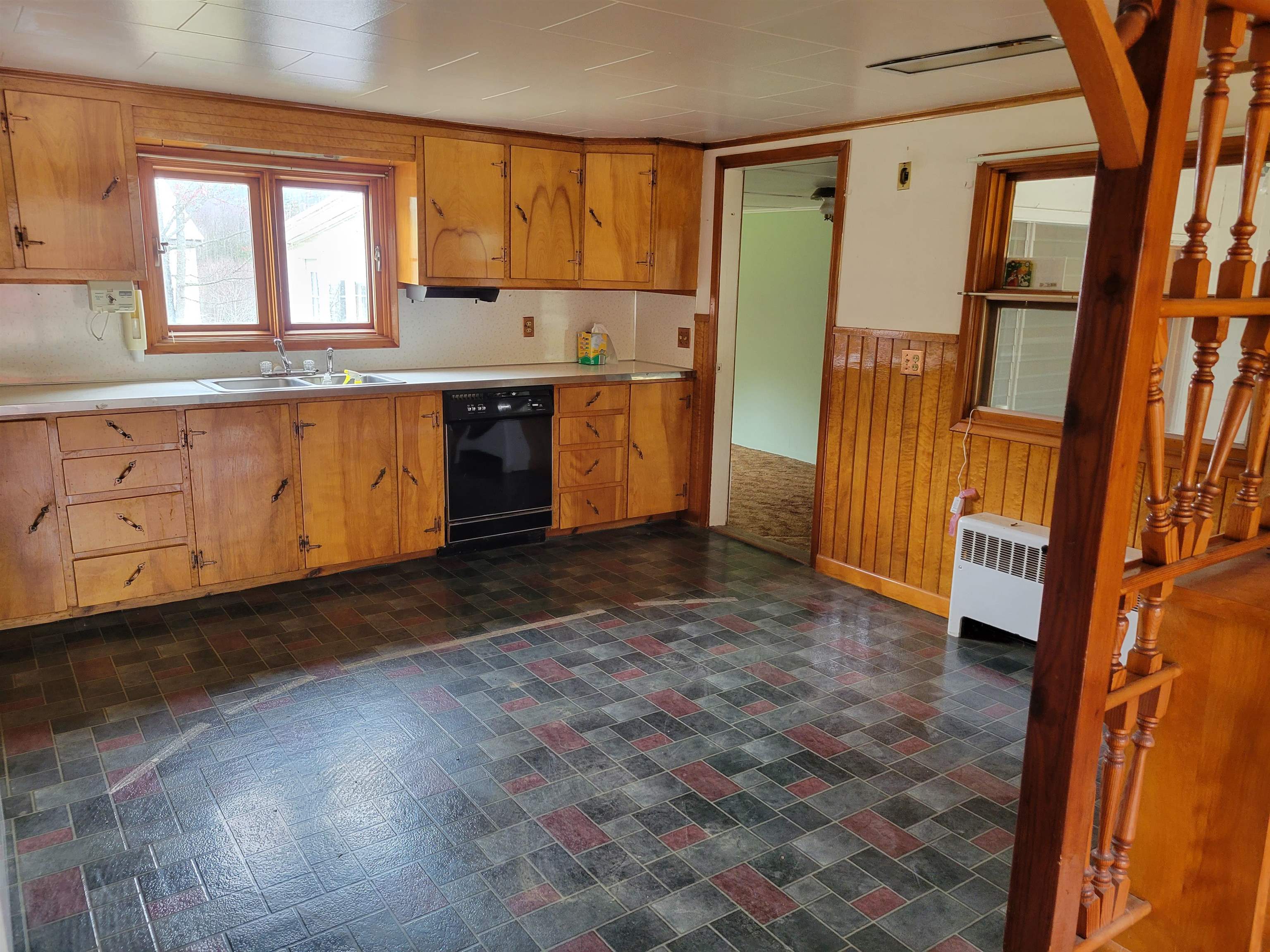 759 Delorm Road Leicester, VT 05733 - Photo 6 of 20 Gallery Image 6