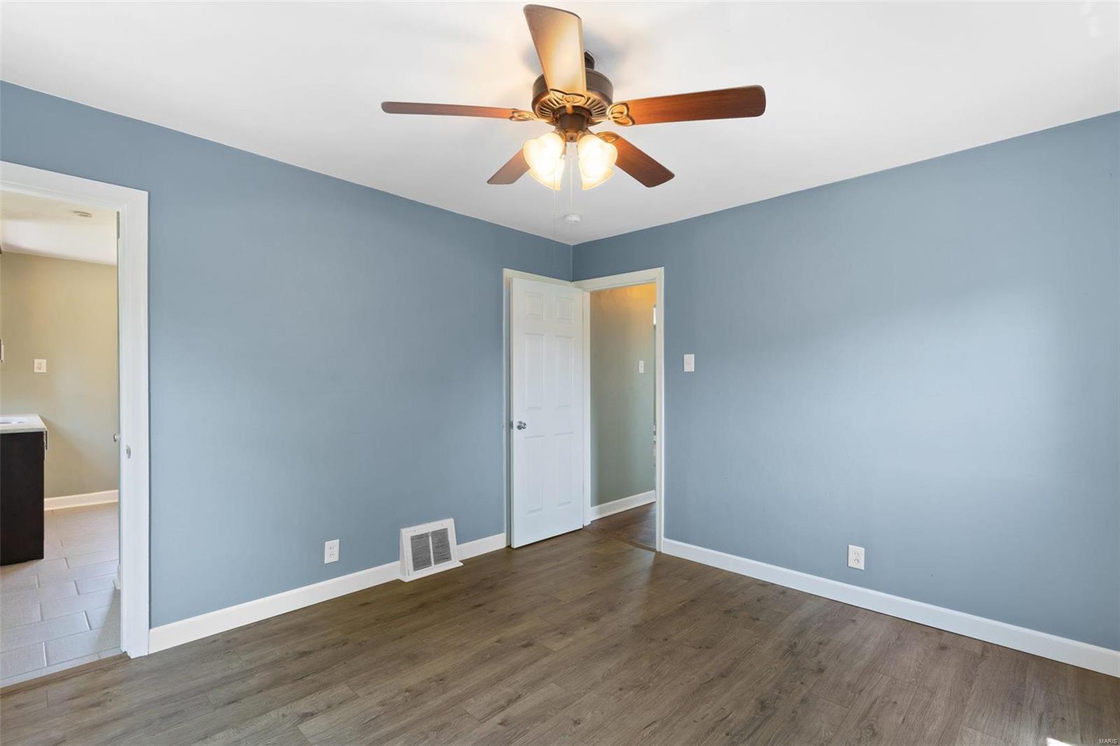 9526 Big Bend Road St. Louis, MO 63122 - Photo 18 of 38 Gallery Image 18