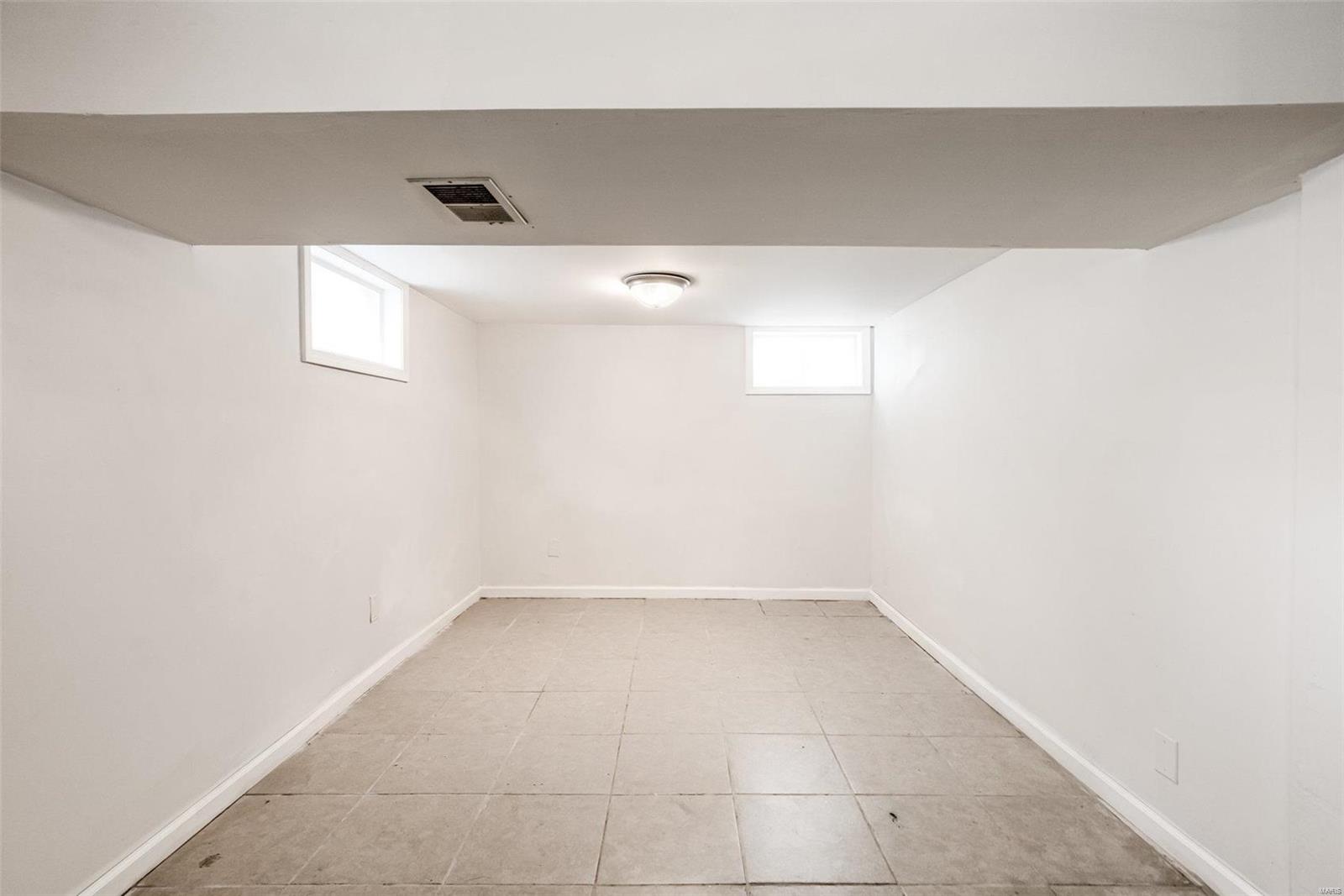9526 Big Bend Road St. Louis, MO 63122 - Photo 27 of 38 Gallery Image 27