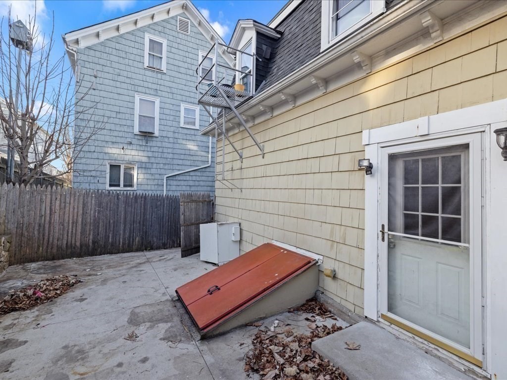 334 Fountain Street Fall River, MA 02721 - Photo 27 of 30