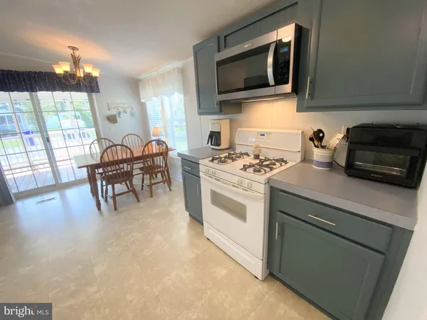 $195,000 | 34879 Halyard Street, Unit E443, Long Neck, DE 19966