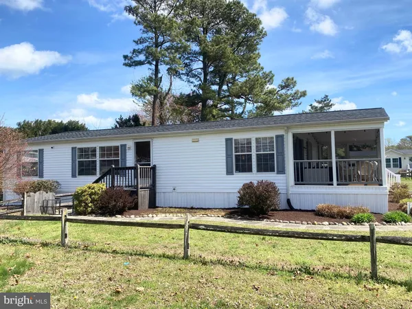 $195,000 | 34879 Halyard Street, Unit E443, Long Neck, DE 19966