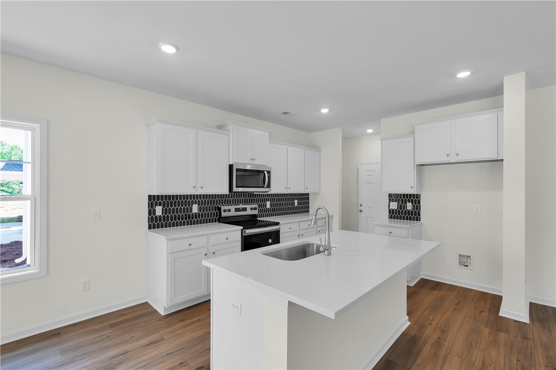 206 Brown Circle Easley, SC 29642 - Photo 7 of 22