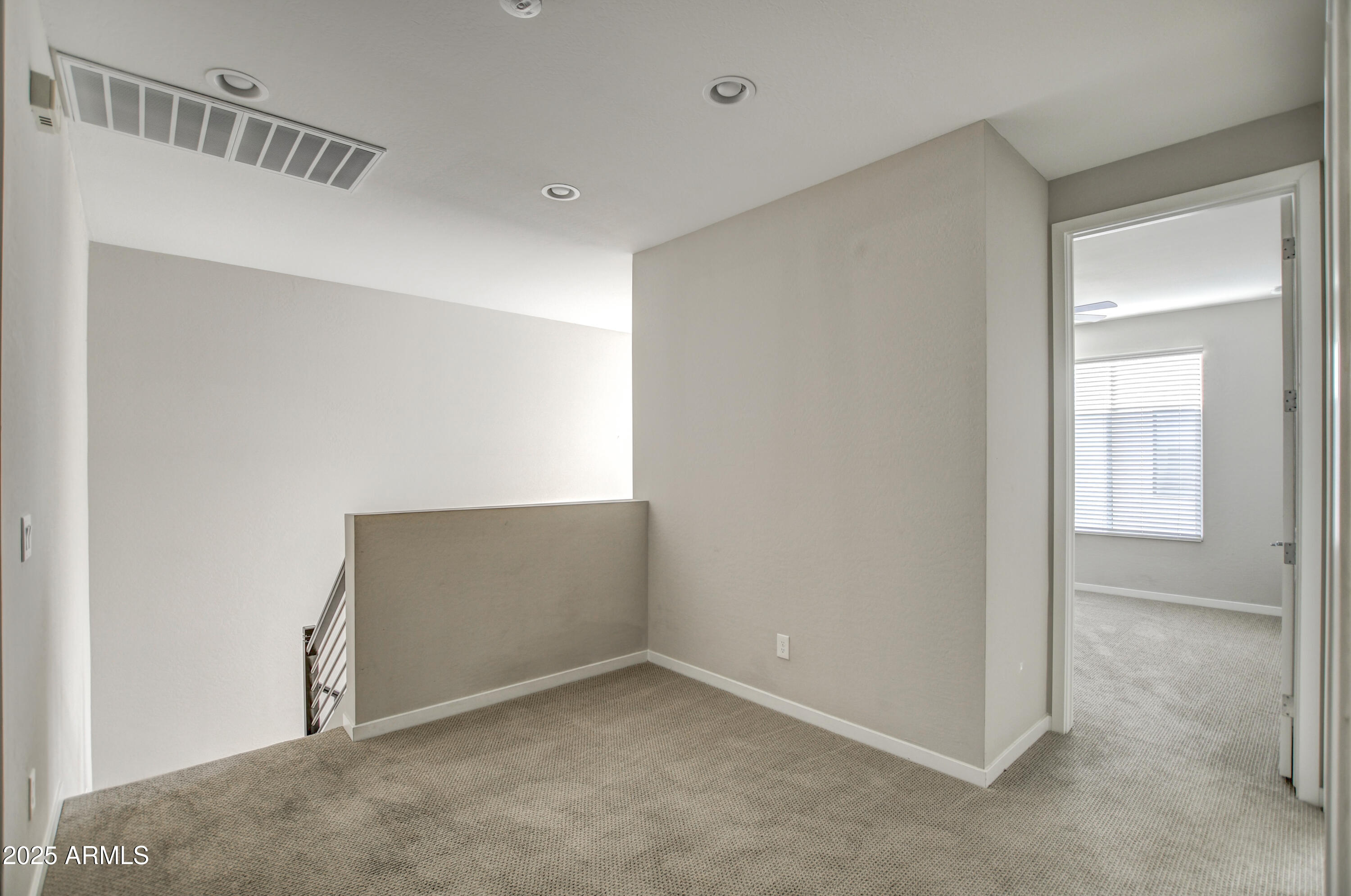 901 South Smith Road, Unit 1045 Tempe, AZ 85281 - Photo 13 of 32 Upstairs Landing