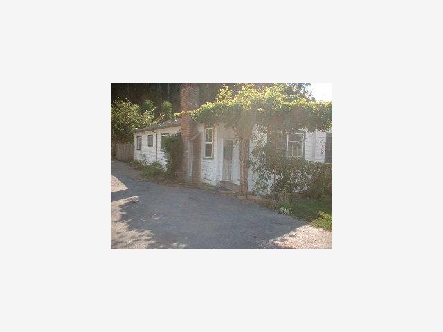 302 Strawberry Road Watsonville, CA 95076 - Photo 1 of 9 Gallery Image 1