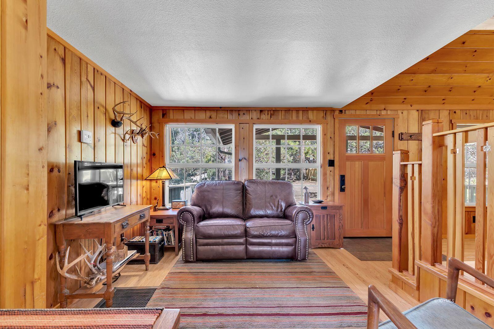 55135 San Jacinto Road Idyllwild, CA 92549 - Photo 12 of 55 12