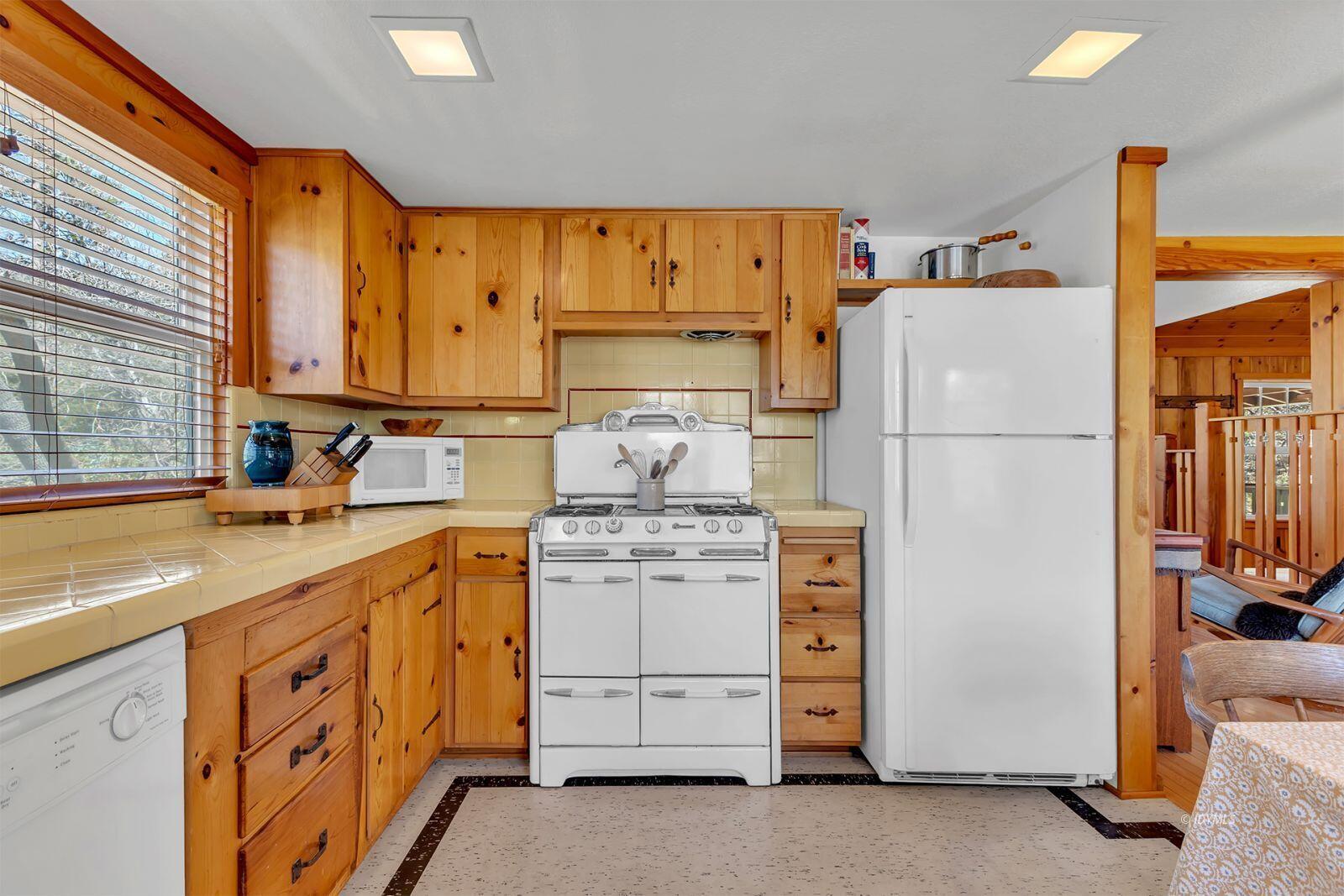 55135 San Jacinto Road Idyllwild, CA 92549 - Photo 27 of 55 27