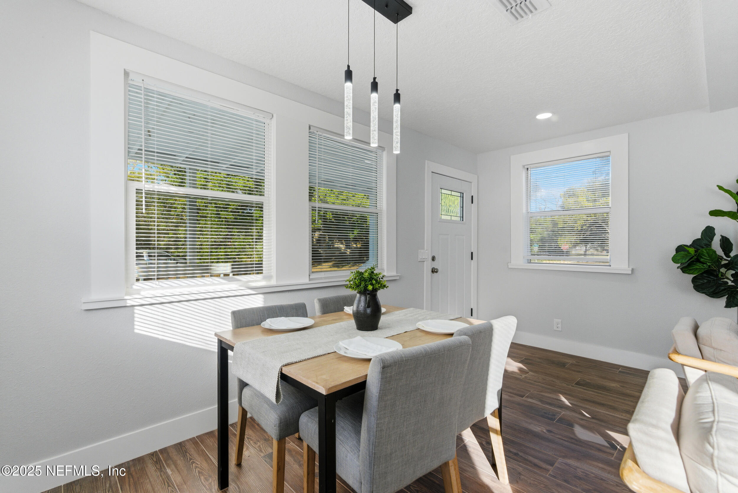 140 East 45th Street Jacksonville, FL 32208 - Photo 10 of 31 8_homeprimemedia-08