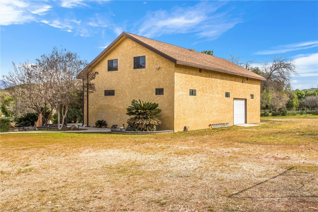 28450 Live Oak Canyon Road Redlands, CA 92373 - Photo 36 of 52