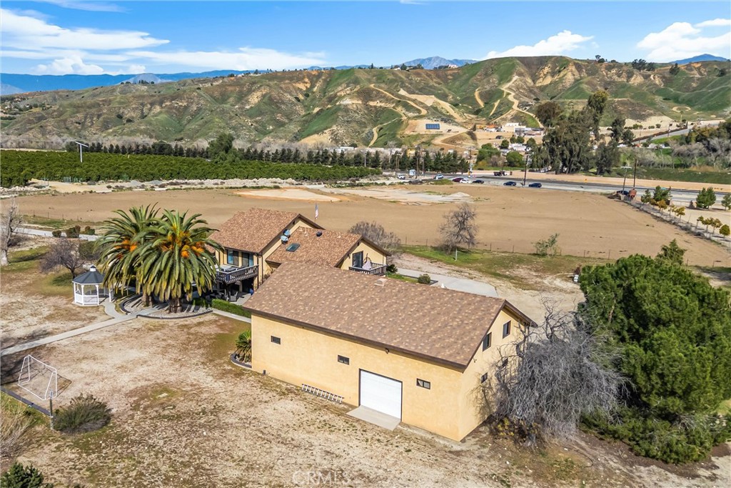 28450 Live Oak Canyon Road Redlands, CA 92373 - Photo 38 of 52