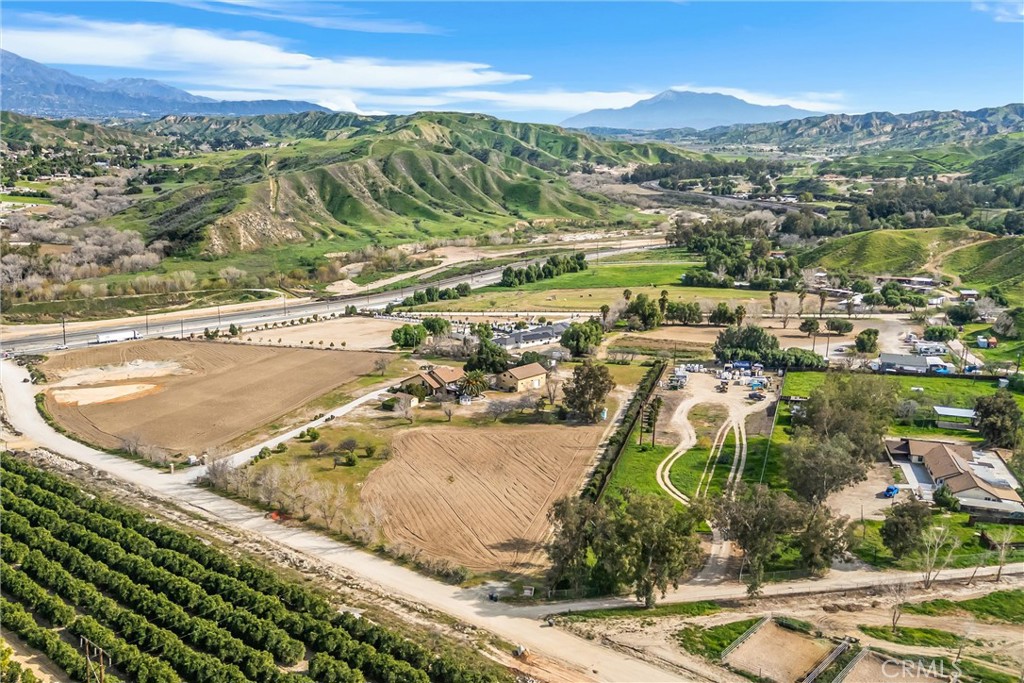 28450 Live Oak Canyon Road Redlands, CA 92373 - Photo 43 of 52