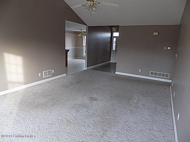 240 Foxboro Road Pendleton, KY 40055 - Photo 7 of 16 DSCN0530
