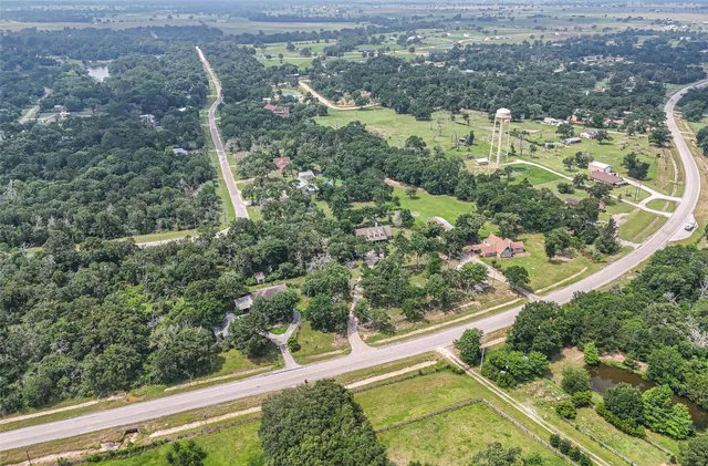 $535,000 | 32041 Farm To Market Road 1736, Hempstead, TX 77445