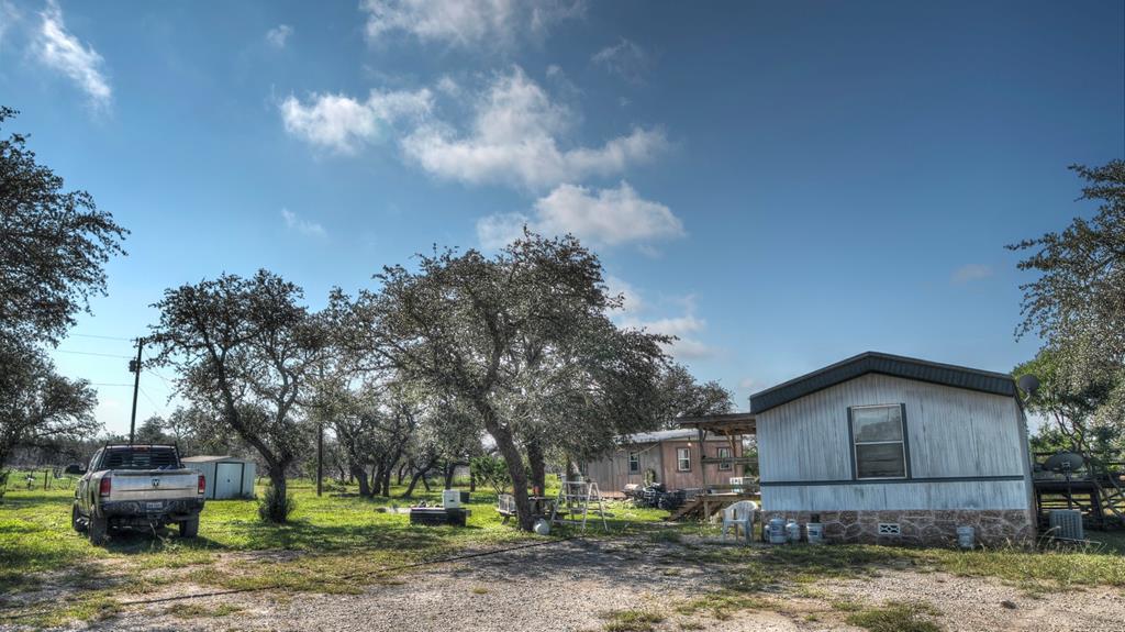 14832 Highway 41 Rocksprings, TX 78880 - Photo 11 of 21