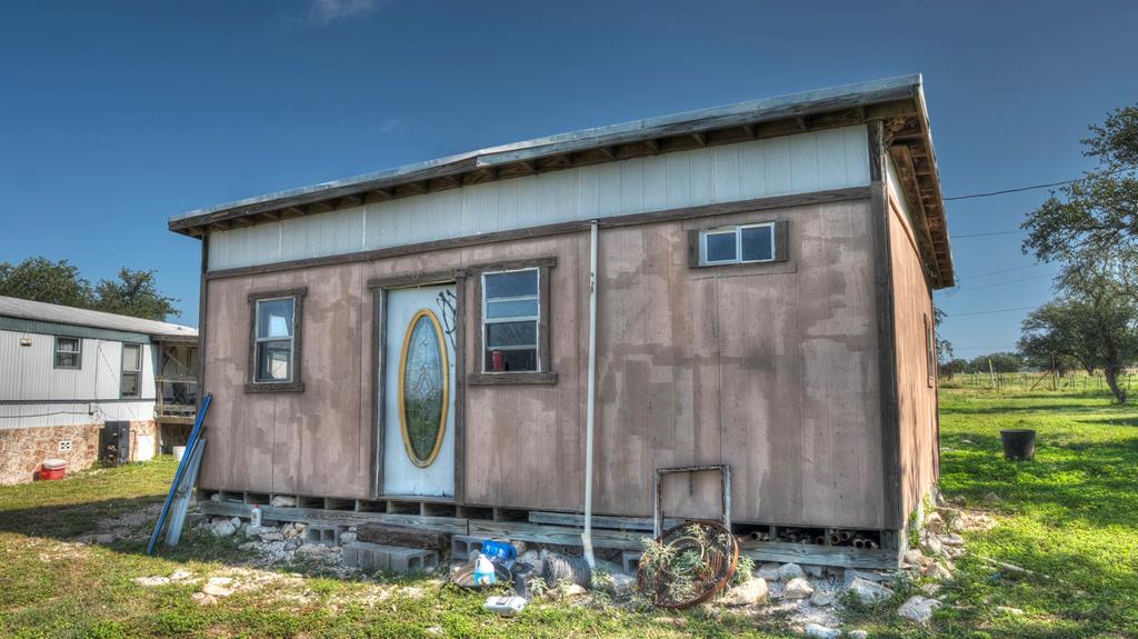 14832 Highway 41 Rocksprings, TX 78880 - Photo 13 of 21