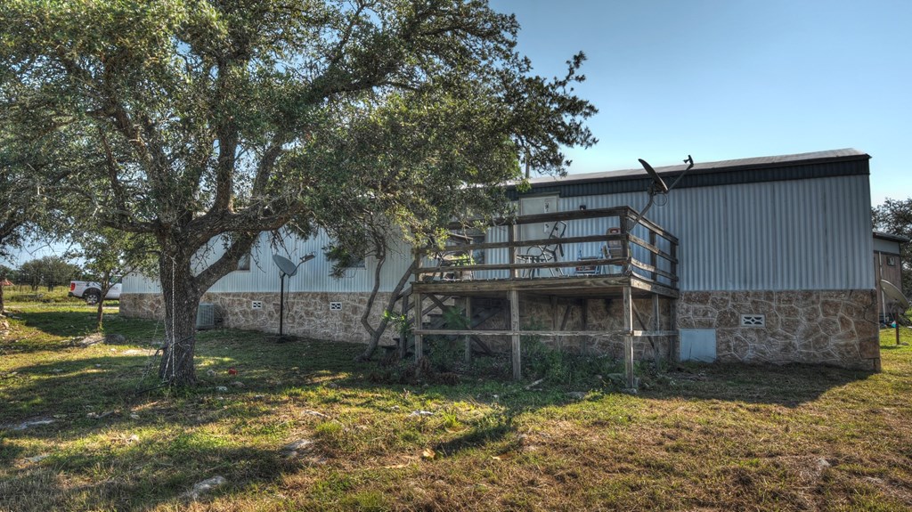 14832 Highway 41 Rocksprings, TX 78880 - Photo 2 of 21