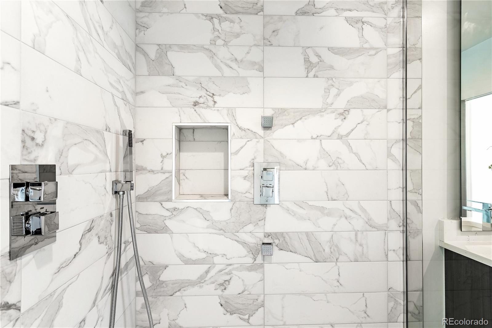 2483 West Caithness Place Denver, CO 80211 - Photo 17 of 19