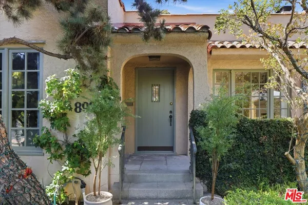 $1,999,000 | 8924 Ashcroft Avenue, West Hollywood, CA 90048