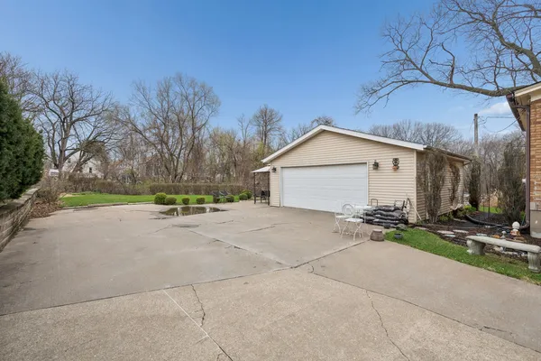 $360,000 | 1436 Clay Street, Davenport, IA 52804