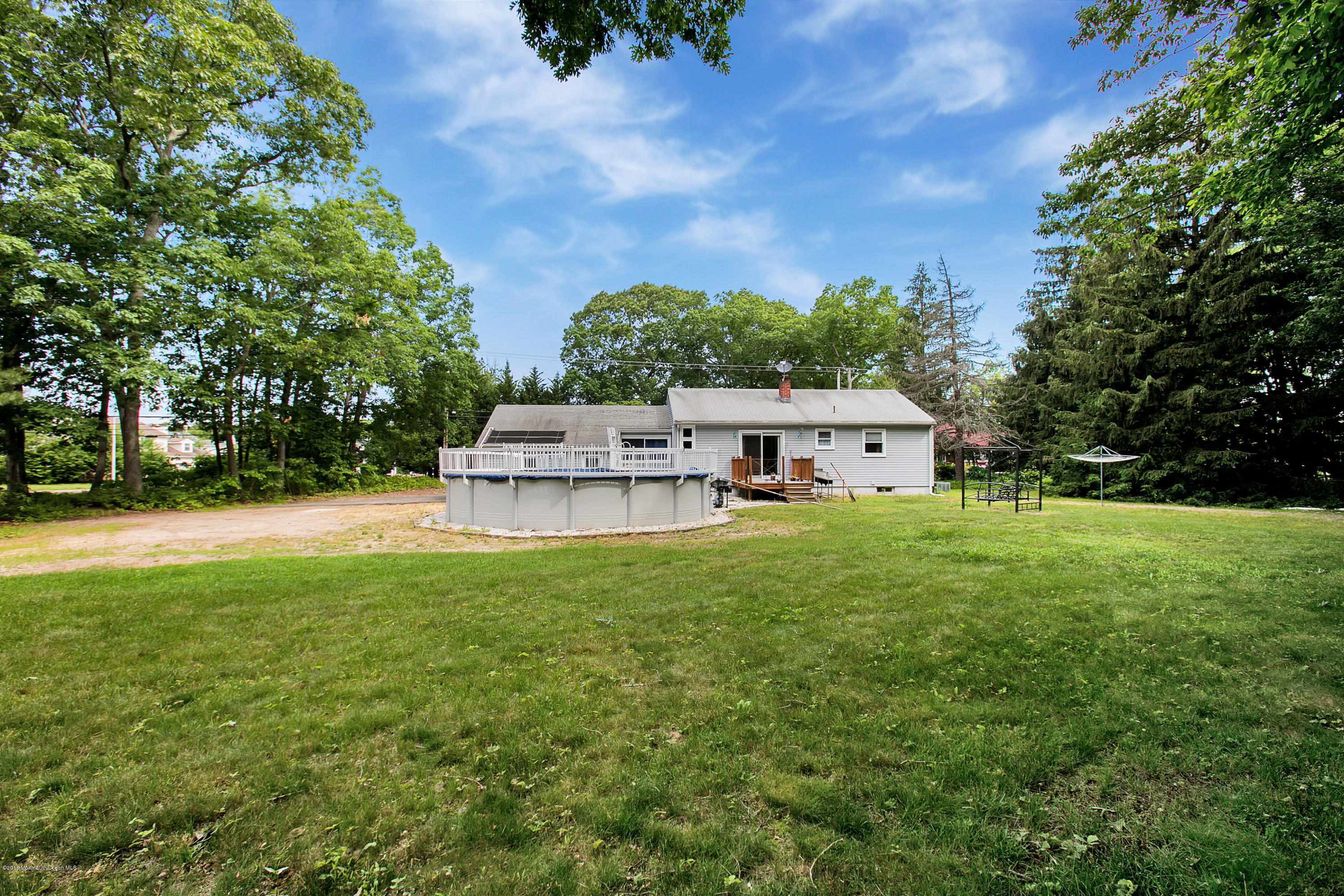 553 Aldrich Road Howell, NJ 07731 - Photo 6 of 27 553 Aldrich Rd Howell NJ 07731-print-026