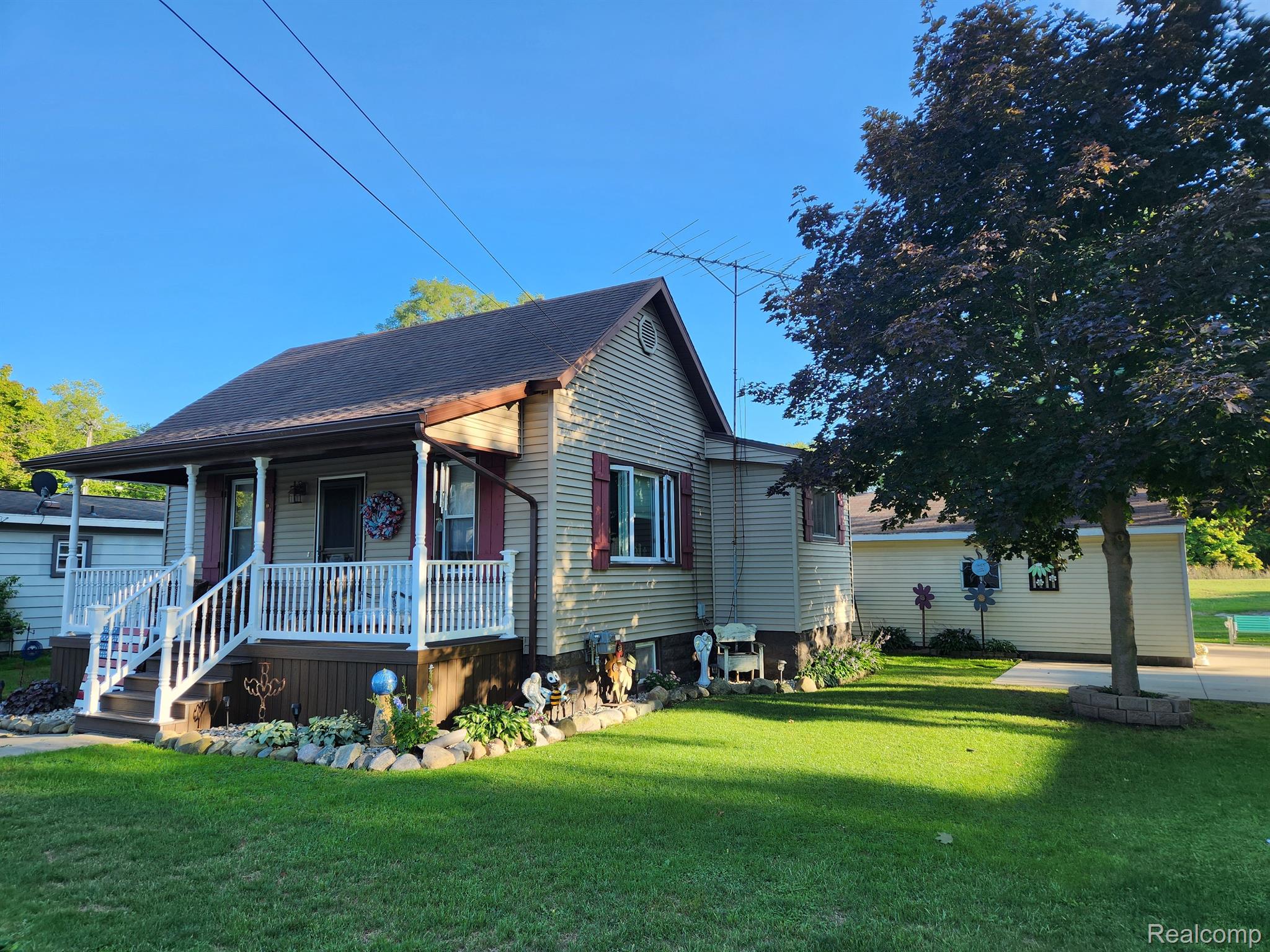 204 East Sebewaing Street Sebewaing, MI 48759 - Photo 1 of 1 Gallery Image 1