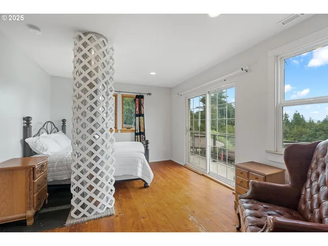 $799,900 | 8970 Southeast Kingswood Way, Damascus, OR 97089