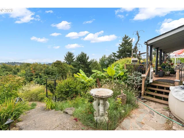 $799,900 | 8970 Southeast Kingswood Way, Damascus, OR 97089