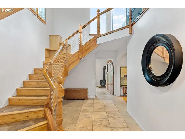 $799,900 | 8970 Southeast Kingswood Way, Damascus, OR 97089