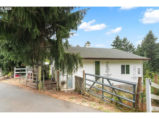 $799,900 | 8970 Southeast Kingswood Way, Damascus, OR 97089