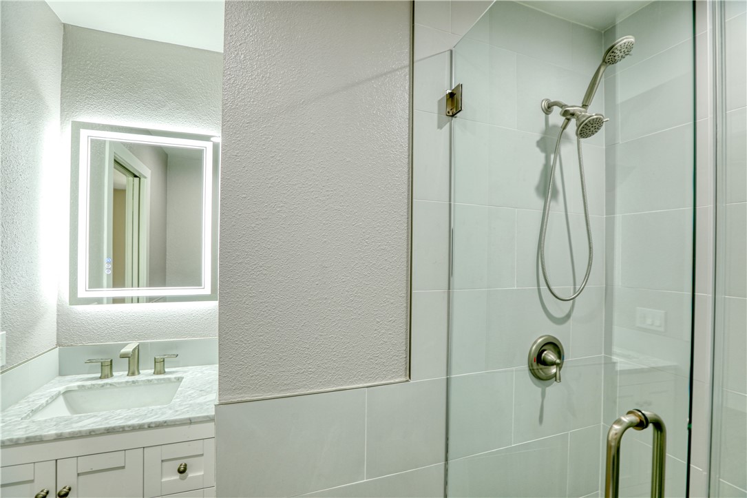 1663 Ramona Avenue Grover Beach, CA 93433 - Photo 9 of 28 2nd level bathroom