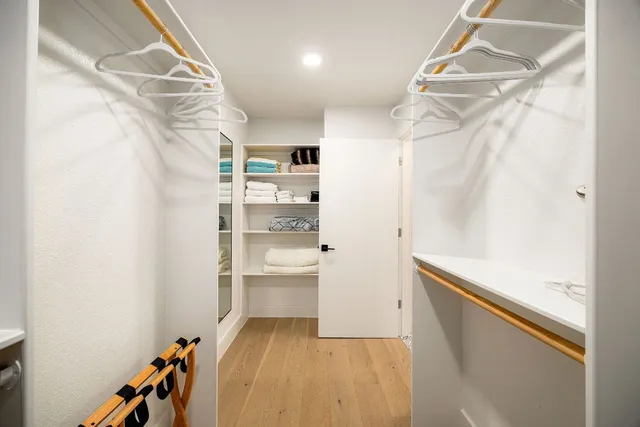 $1,275,000 | 2701 Friar Tuck Lane, Austin, TX 78704