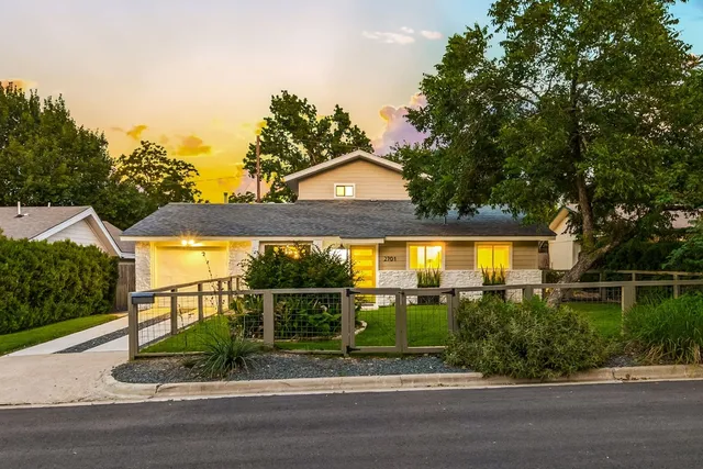 $1,275,000 | 2701 Friar Tuck Lane, Austin, TX 78704