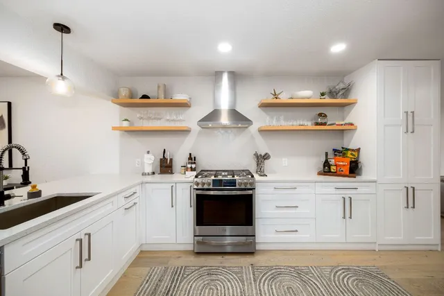 $1,275,000 | 2701 Friar Tuck Lane, Austin, TX 78704